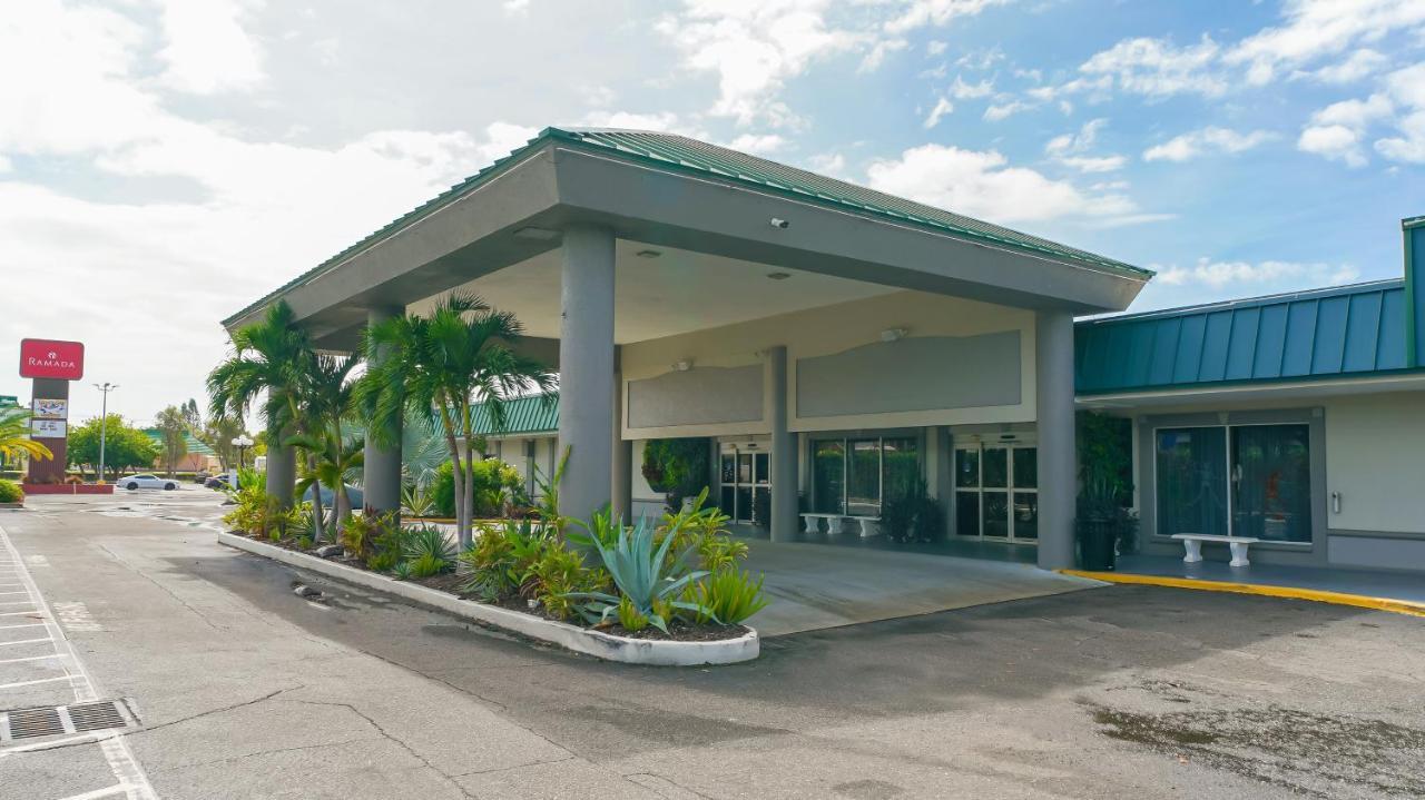 Sarasota Cay Club #612 - Heated Pool, Bunk Beds, Huge Tv, Tiki Bar, More! South Bradenton Esterno foto